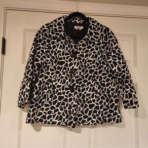 Appraisal black and white animal print lightweight jacket M